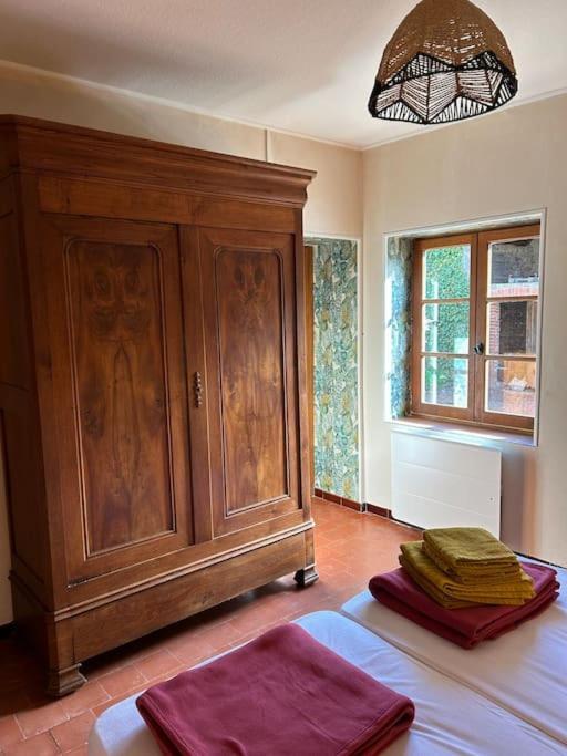 La Maison De Barbara La Guiche Eksteriør billede