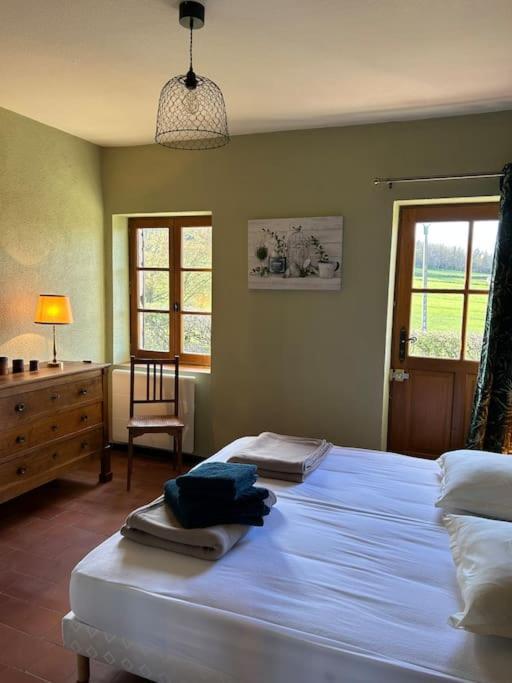 La Maison De Barbara La Guiche Eksteriør billede